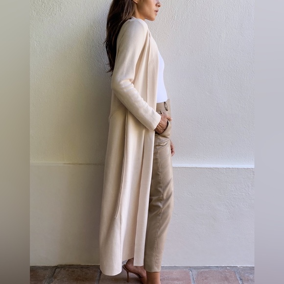 Babaton Kirby Duster Cardigan - Picture 2 of 12